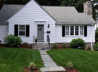 32 Lee St, Waterbury, CT 06708