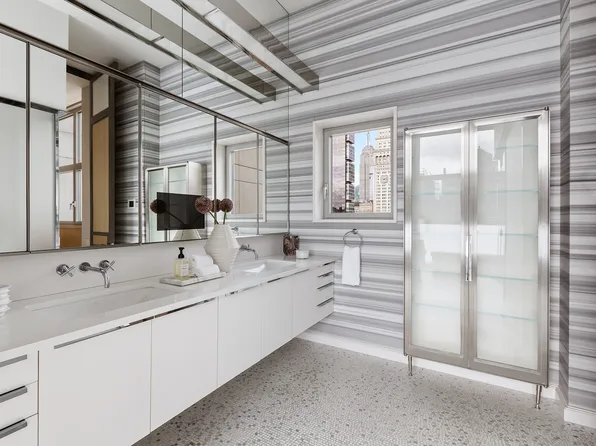 240 Park Avenue South image 21 of 29