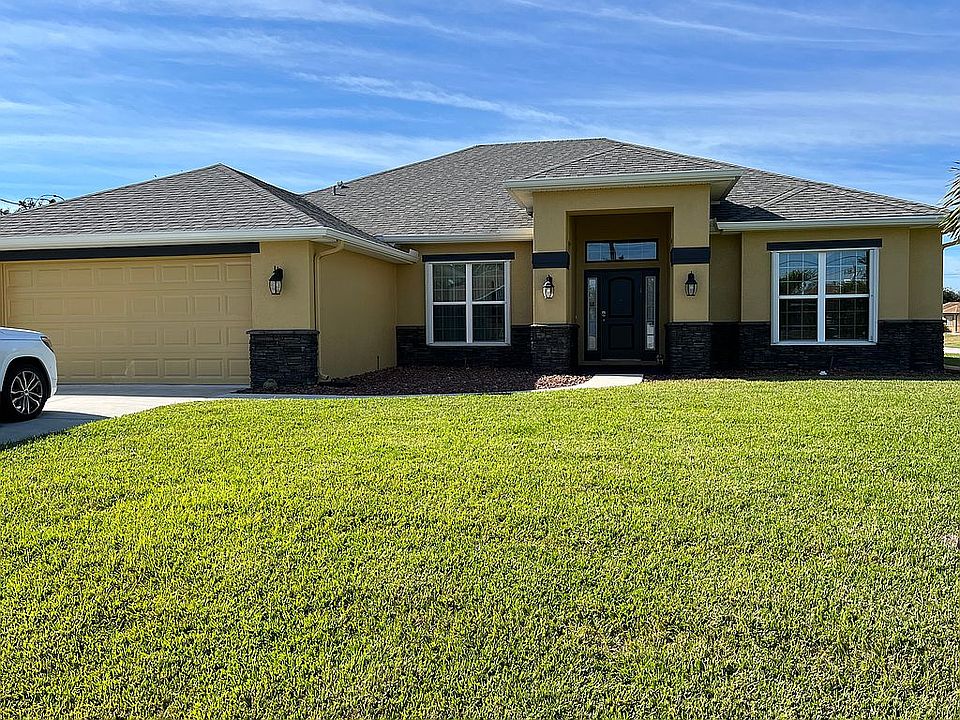 1st image of 3100 SW 16th Pl