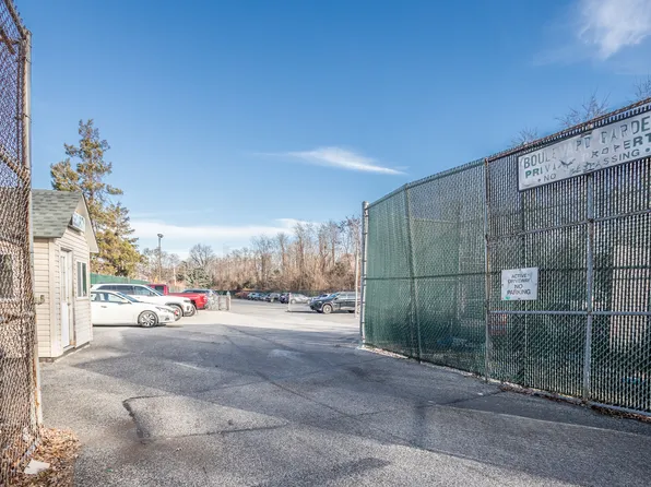 55-25 31st Avenue image 30 of 31