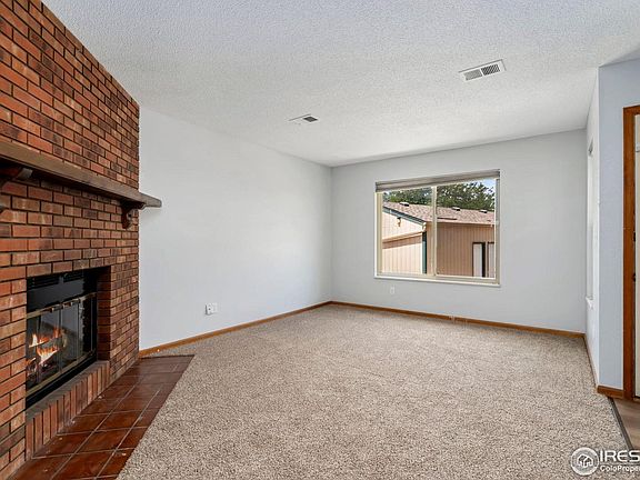 4th image of 916 44th Ave Ct #25