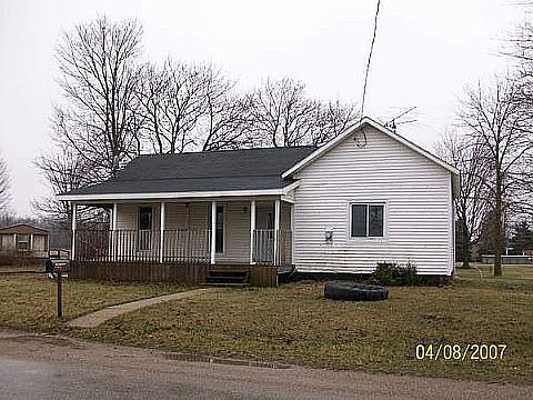 2nd image of 2051 E Montgomery Rd