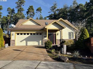 1627 38th Loop, Florence, OR 97439