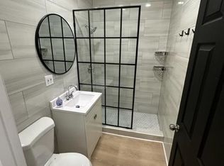 3436 W 62nd St, Chicago, IL