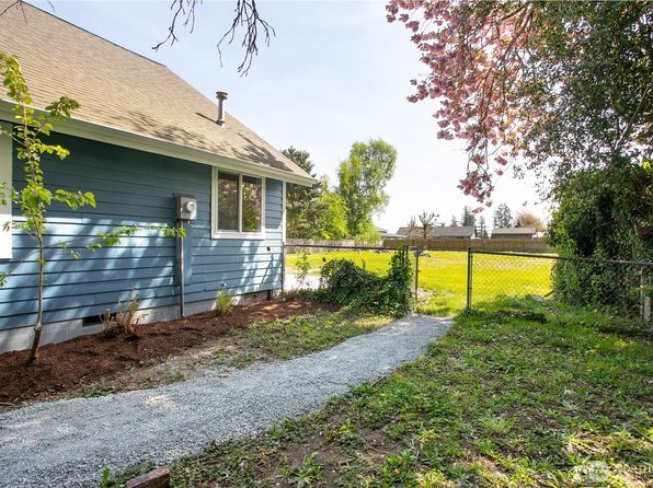 16974 Bradley Road, Bow, WA 98232