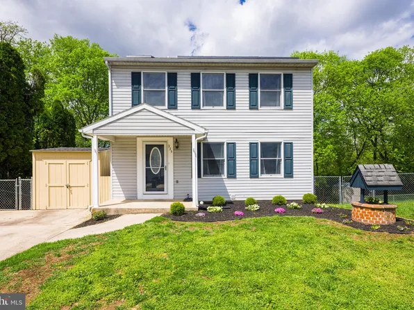 335 Yorkshire Dr, Hagerstown, MD 21740