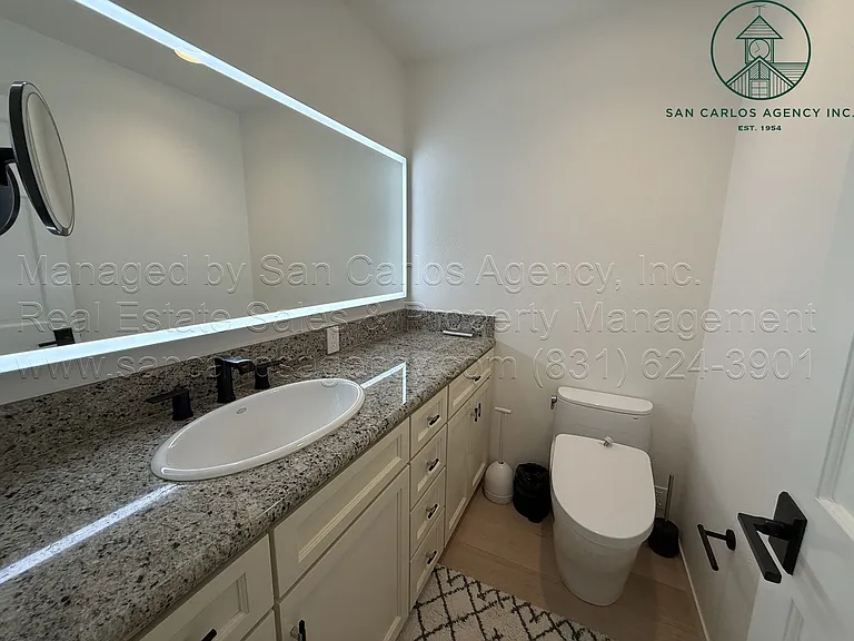 8072 Lake Pl — Photo 17