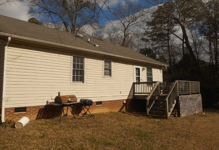 2nd image of 1602 Beauty Ave