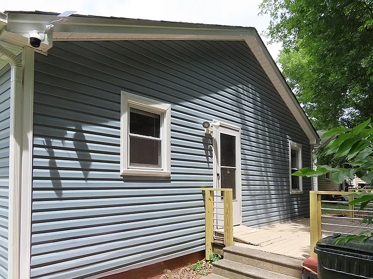 1215 Kent St — Photo 14
