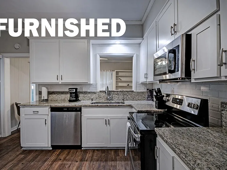 1124 Martingale Rd — Photo 7