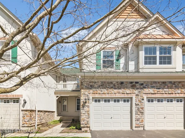 412 Bay Tree Cir, Vernon Hills, IL 60061