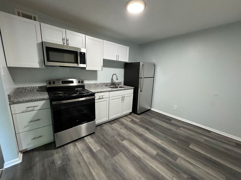 2nd image of 3214 McKenzie Rd #3207