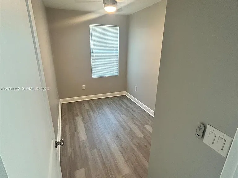 1740 NW 1st Pl #5 — Photo 17