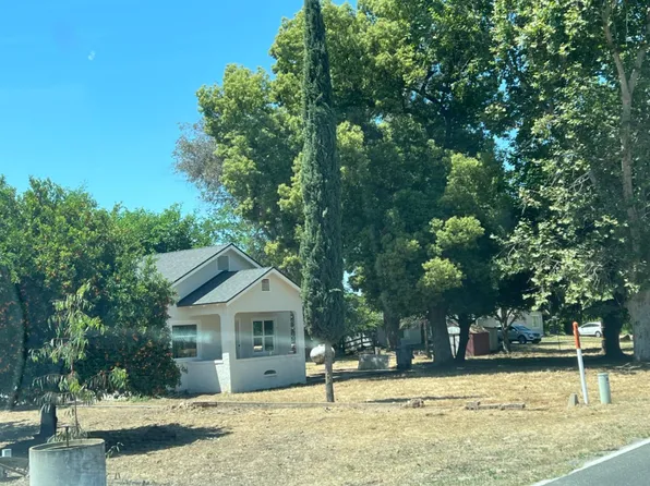 6271 Boston Ave, Kingsburg, CA 93631