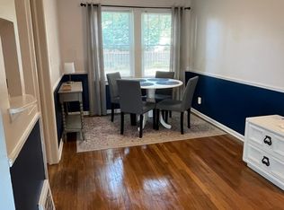 2748 Wooster Rd, Rocky River, OH 44116