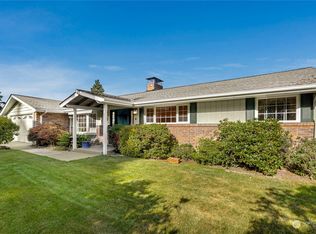 2624 169th Ave SE, Bellevue, WA 98008