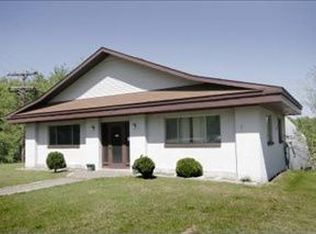 108 N Water St, Augusta, MI 49012