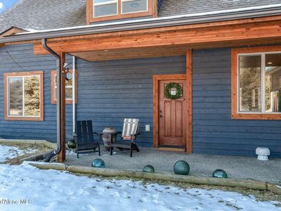 5547 McArthur Lake Rd, Naples, ID, 83847