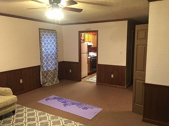 3rd image of 3645 Kearney Ave