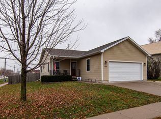 223 N Fremont St, Stuart, IA 50250