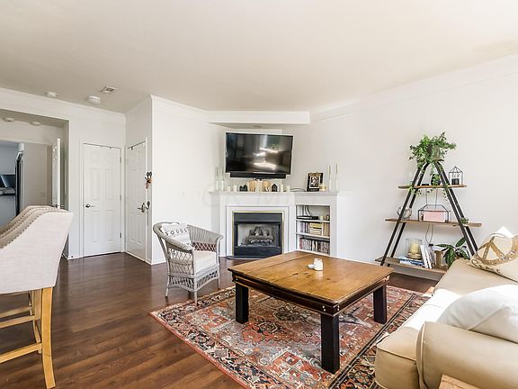 4th image of 6964 Old Bridge Ln E #6964