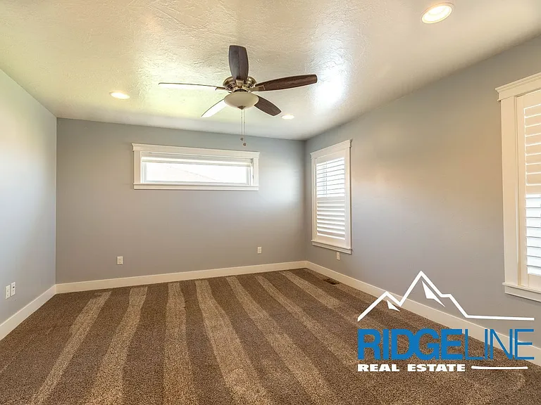 109 Choteau Ave NE — Photo 11