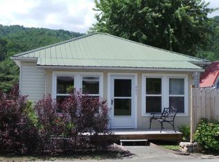 401 Jackson Ave, Erwin, TN 37650