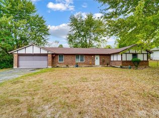 1757 Maple Ln, Dayton, OH 45432