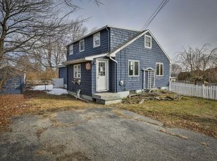 15 Stagehill Rd, Ipswich, MA 01938