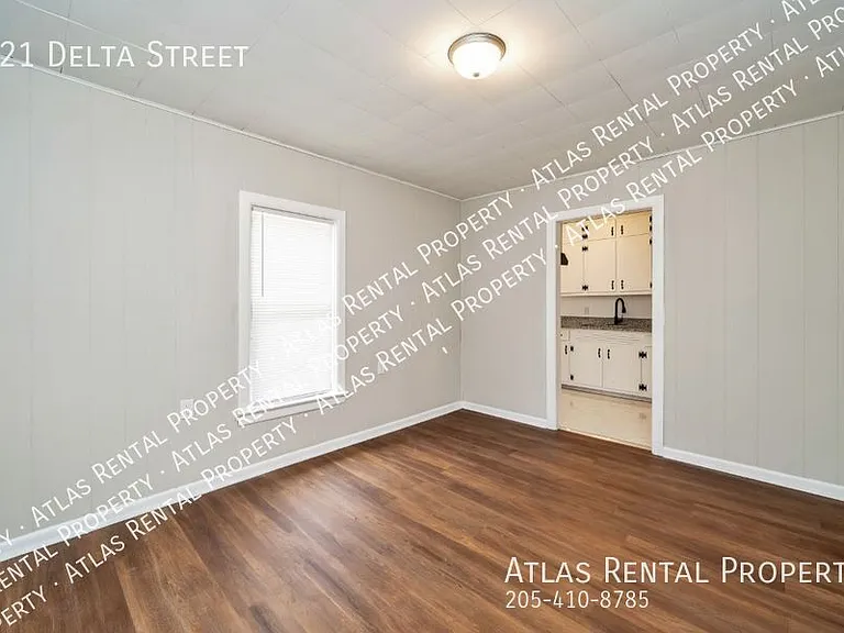 821 Delta St — Photo 17