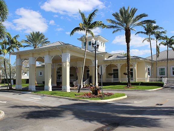 CLUB HOUSE- GYM - POOL