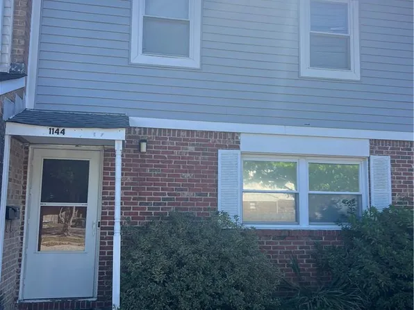 1144 Old Clubhouse Rd, Virginia Beach, VA 23453