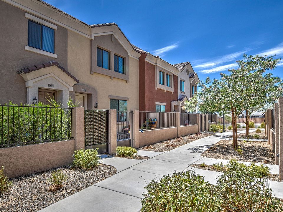 1st image of 125 N Sunvalley Blvd #103