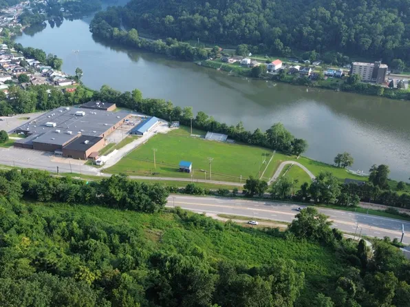 Route #60, Smithers, WV 25186