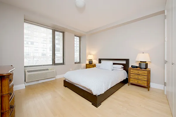 Sold by Compass | media 4