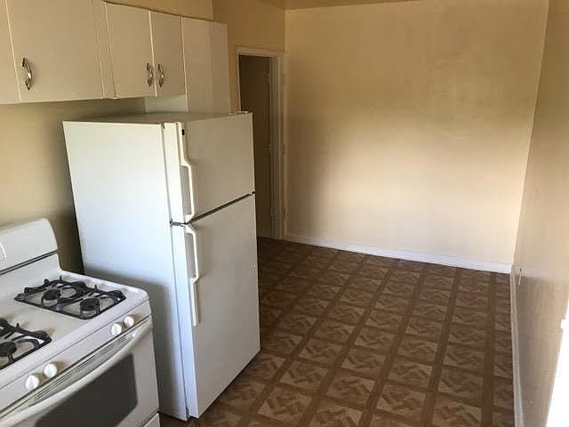 1st image of 412 Ryburn Ave