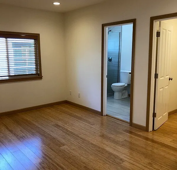 7447 Corliss Ave N — Photo 20