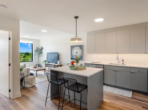 873 Communipaw Avenue image 72 of 90