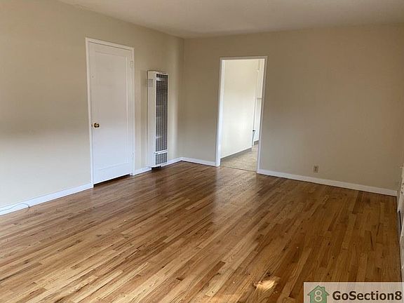 3rd image of 1157 Block Dr