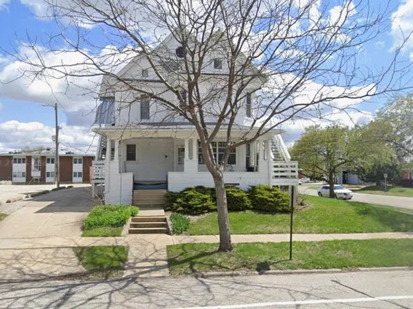 320 Clay St, Cedar Falls, IA 50613