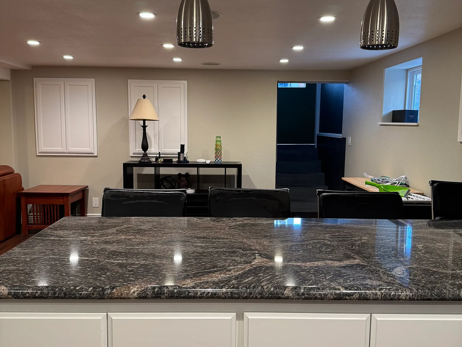 1 bed, 950 sqft, $2,895 — Photo 3