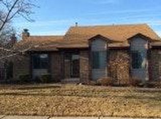 25887 Rose St, Chesterfield, MI 48051