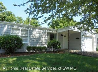 2316 S Kickapoo Ave, Springfield, MO 65804