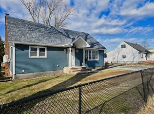 12 William St, Central Islip, NY 11722