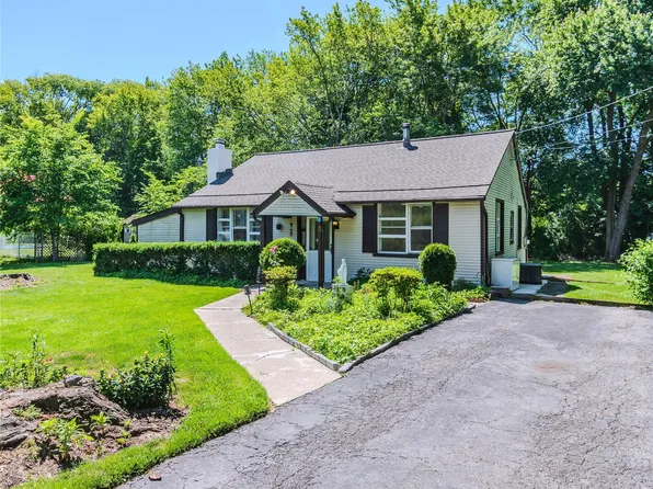 15 Maple Drive, Brewster, NY 10509