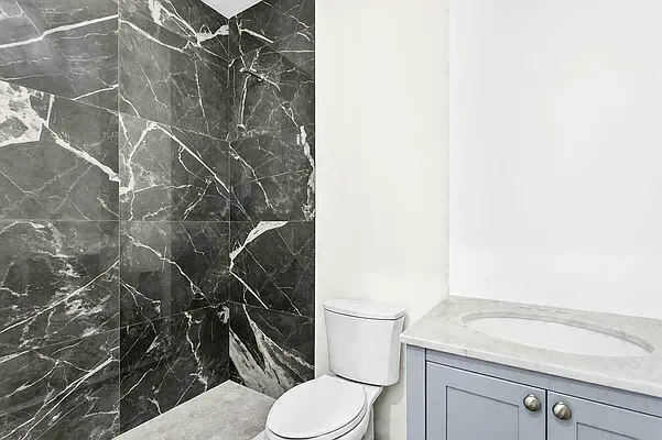 Rented by William Raveis Real Estate | media 11