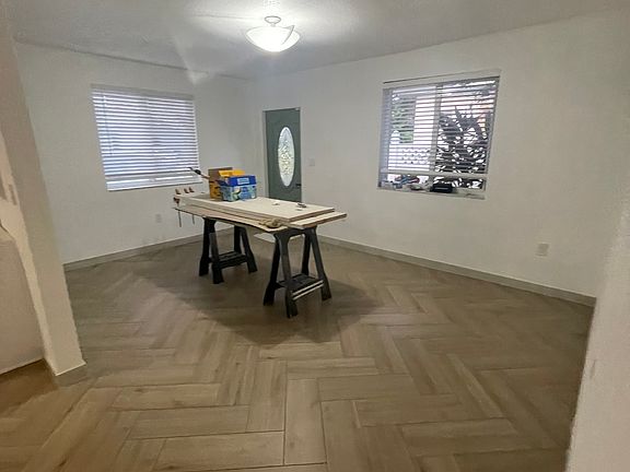 4th image of 2542 NW 9th St