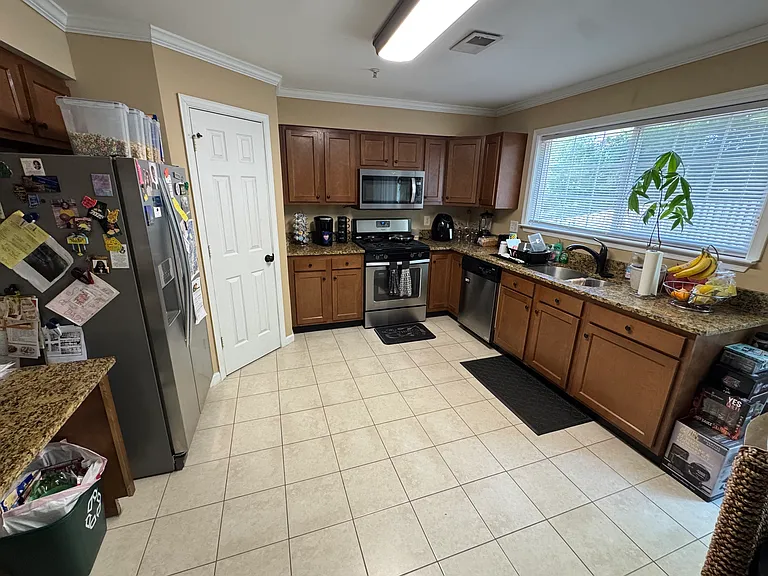 6101 Lands End Ct — Photo 5