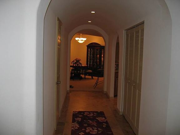 3rd image of 10715 Camarillo St Unit 209