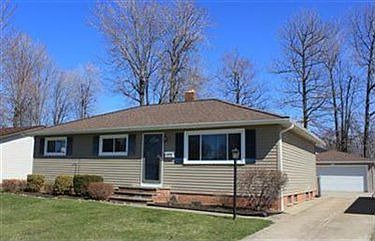 1st image of 375 Waterbury Dr